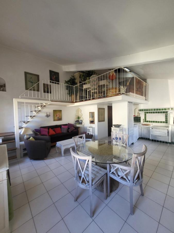 Appartement Au Coeur De La Sorgue L'Isle-sur-la-Sorgue Exterior photo